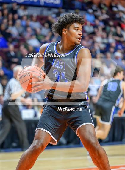 Thumbnail 1 in Notre Dame vs. East Catholic (CIAC Class I Final) photogallery.