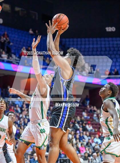 Thumbnail 2 in Notre Dame vs. East Catholic (CIAC Class I Final) photogallery.