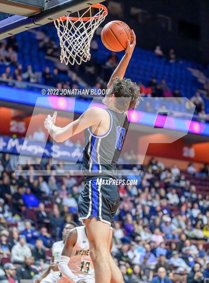 Thumbnail 1 in Notre Dame vs. East Catholic (CIAC Class I Final) photogallery.