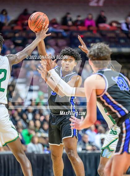 Thumbnail 1 in Notre Dame vs. East Catholic (CIAC Class I Final) photogallery.