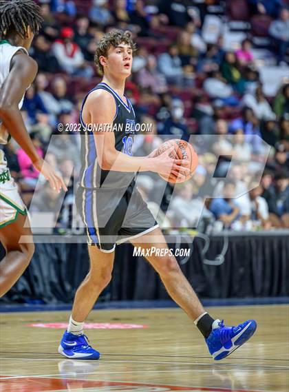 Thumbnail 2 in Notre Dame vs. East Catholic (CIAC Class I Final) photogallery.