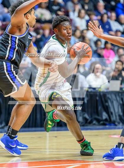 Thumbnail 3 in Notre Dame vs. East Catholic (CIAC Class I Final) photogallery.