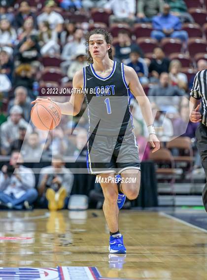 Thumbnail 3 in Notre Dame vs. East Catholic (CIAC Class I Final) photogallery.