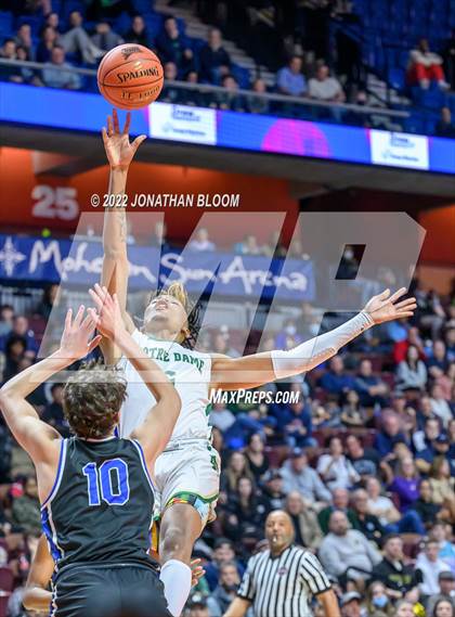 Thumbnail 3 in Notre Dame vs. East Catholic (CIAC Class I Final) photogallery.
