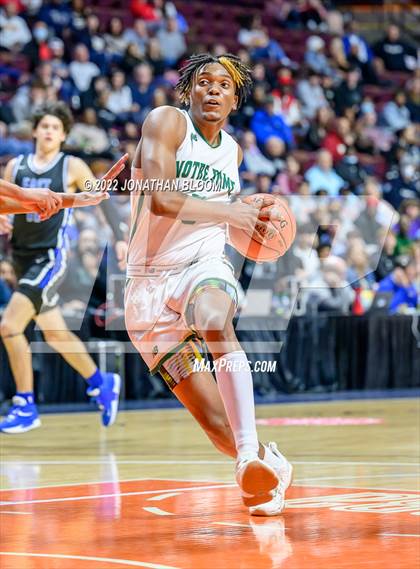 Thumbnail 2 in Notre Dame vs. East Catholic (CIAC Class I Final) photogallery.