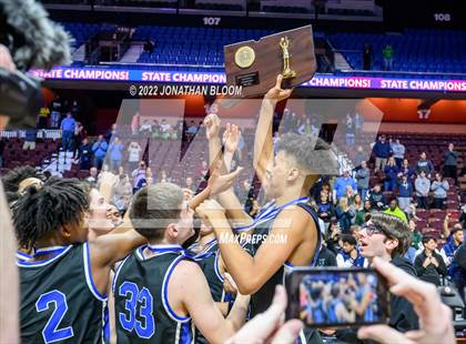 Thumbnail 1 in Notre Dame vs. East Catholic (CIAC Class I Final) photogallery.