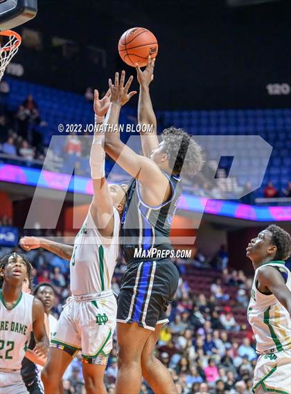 Thumbnail 3 in Notre Dame vs. East Catholic (CIAC Class I Final) photogallery.