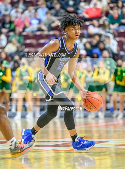 Thumbnail 2 in Notre Dame vs. East Catholic (CIAC Class I Final) photogallery.