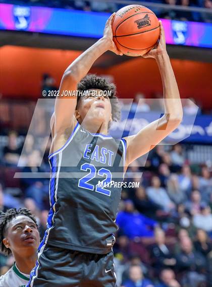 Thumbnail 2 in Notre Dame vs. East Catholic (CIAC Class I Final) photogallery.