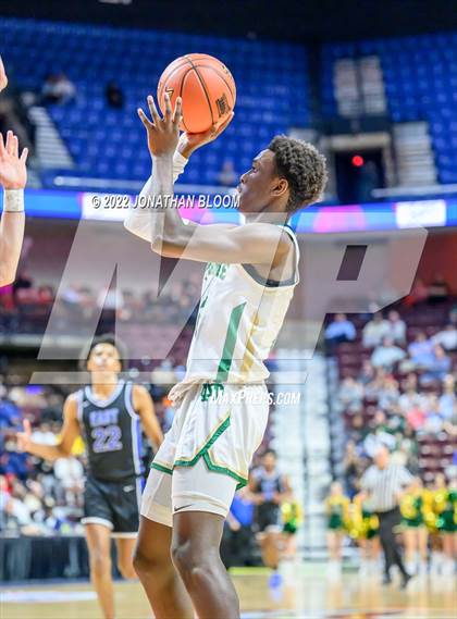 Thumbnail 1 in Notre Dame vs. East Catholic (CIAC Class I Final) photogallery.