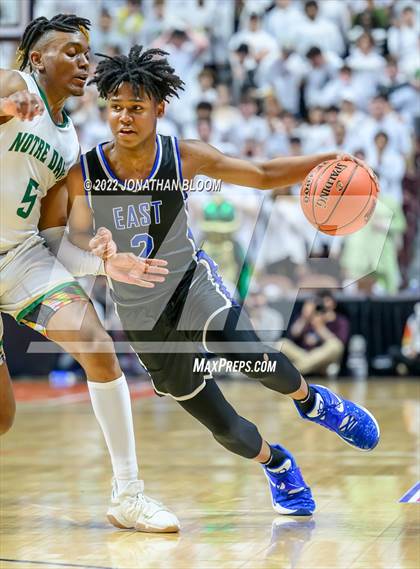 Thumbnail 1 in Notre Dame vs. East Catholic (CIAC Class I Final) photogallery.