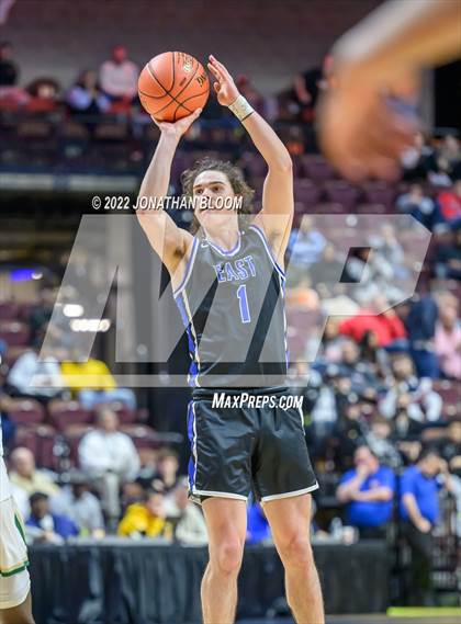 Thumbnail 1 in Notre Dame vs. East Catholic (CIAC Class I Final) photogallery.