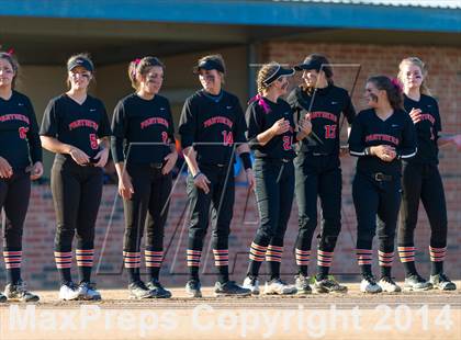 Thumbnail 2 in Medina Valley vs Leander (4A Regional Semifinal) photogallery.