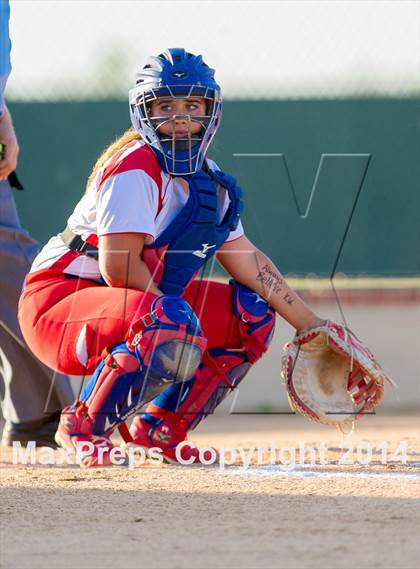 Thumbnail 1 in Medina Valley vs Leander (4A Regional Semifinal) photogallery.