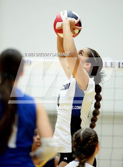 Thumbnail 3 in Cypress Ranch vs Byron Nelson (UIL 6A D1 Volleyball Semi-final) photogallery.