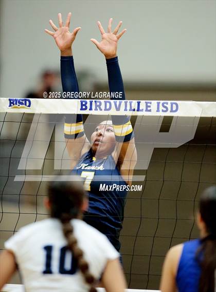 Thumbnail 2 in Cypress Ranch vs Byron Nelson (UIL 6A D1 Volleyball Semi-final) photogallery.