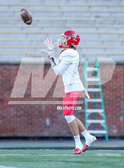 Thumbnail 1 in Lincoln vs. Valle Catholic (MSHSAA Class 1 Championship) photogallery.