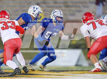 Thumbnail 3 in Lincoln vs. Valle Catholic (MSHSAA Class 1 Championship) photogallery.