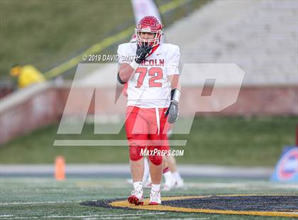 Thumbnail 1 in Lincoln vs. Valle Catholic (MSHSAA Class 1 Championship) photogallery.