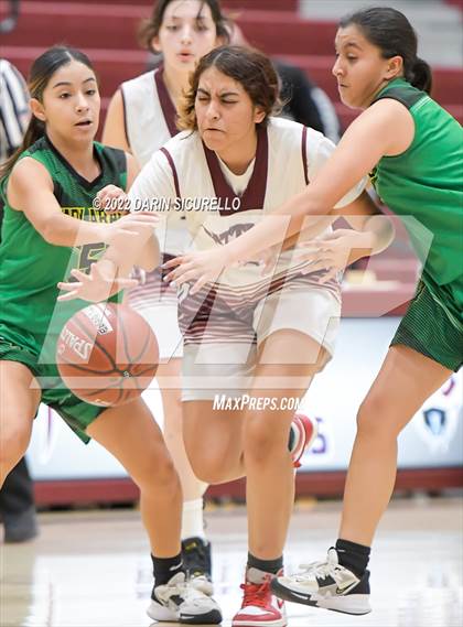 Thumbnail 1 in Coachella Valley vs  Rancho Mirage (Desert Holiday Classic) photogallery.
