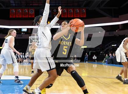 Thumbnail 1 in Lee's Summit West vs. North Kansas City (MSHSAA Class 5 Quarterfinal) photogallery.
