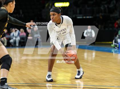 Thumbnail 2 in Lee's Summit West vs. North Kansas City (MSHSAA Class 5 Quarterfinal) photogallery.