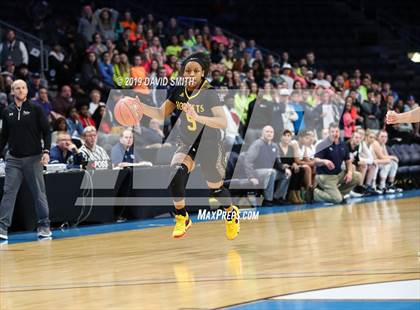 Thumbnail 2 in Lee's Summit West vs. North Kansas City (MSHSAA Class 5 Quarterfinal) photogallery.