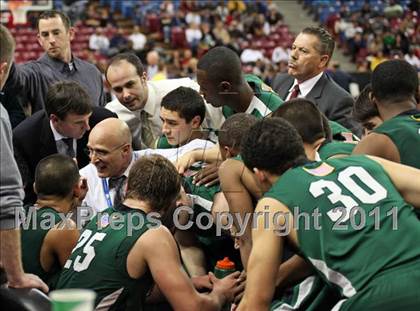 Thumbnail 3 in Castro Valley vs. De La Salle (CIF NorCal D1 Regional Final) photogallery.