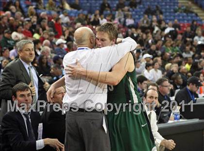Thumbnail 1 in Castro Valley vs. De La Salle (CIF NorCal D1 Regional Final) photogallery.