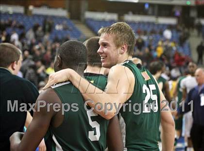 Thumbnail 1 in Castro Valley vs. De La Salle (CIF NorCal D1 Regional Final) photogallery.