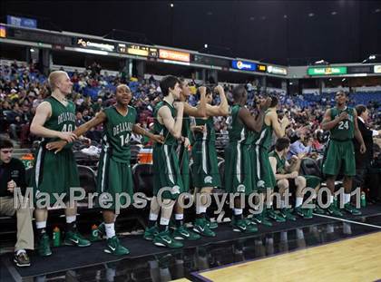 Thumbnail 3 in Castro Valley vs. De La Salle (CIF NorCal D1 Regional Final) photogallery.