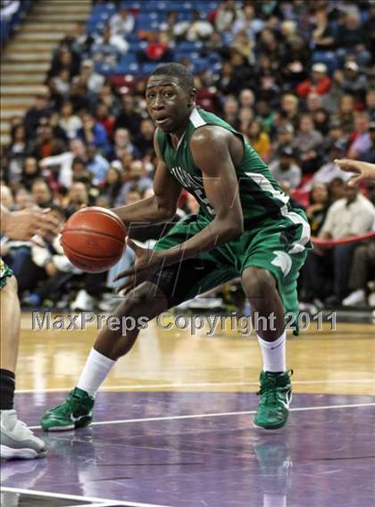 Thumbnail 2 in Castro Valley vs. De La Salle (CIF NorCal D1 Regional Final) photogallery.
