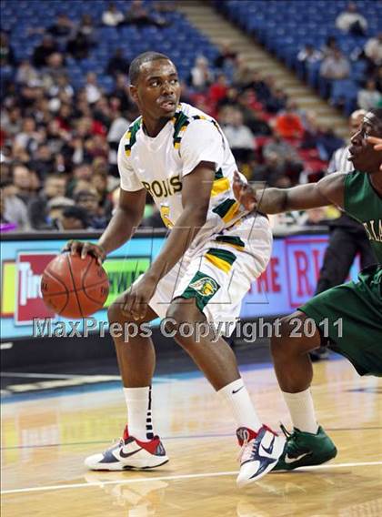 Thumbnail 3 in Castro Valley vs. De La Salle (CIF NorCal D1 Regional Final) photogallery.