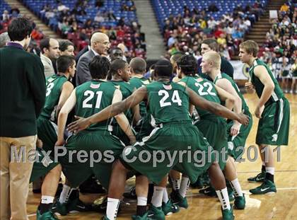 Thumbnail 2 in Castro Valley vs. De La Salle (CIF NorCal D1 Regional Final) photogallery.