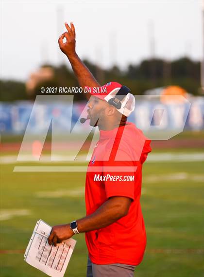 Thumbnail 2 in Royal vs Caldwell photogallery.