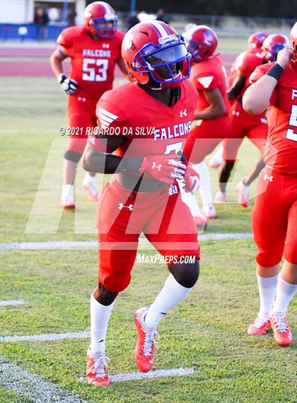 Thumbnail 1 in Royal vs Caldwell photogallery.