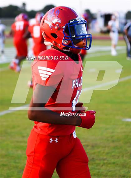 Thumbnail 2 in Royal vs Caldwell photogallery.