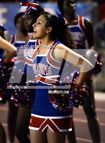 Thumbnail 2 in Royal vs Caldwell photogallery.