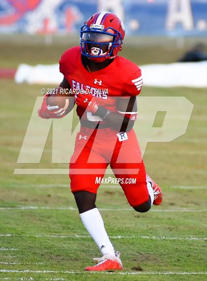 Thumbnail 2 in Royal vs Caldwell photogallery.