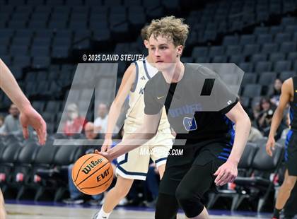 Thumbnail 1 in Sacramento Waldorf vs. Stone Ridge Christian (CIF SJS D6 Final) photogallery.
