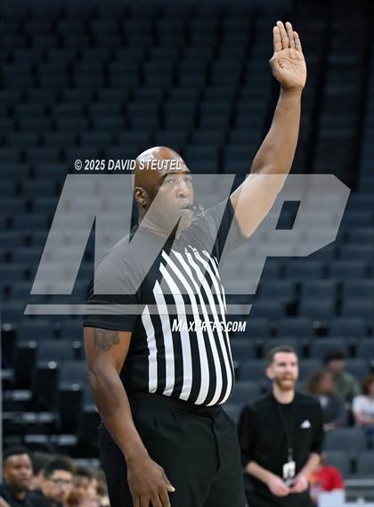 Thumbnail 3 in Sacramento Waldorf vs. Stone Ridge Christian (CIF SJS D6 Final) photogallery.