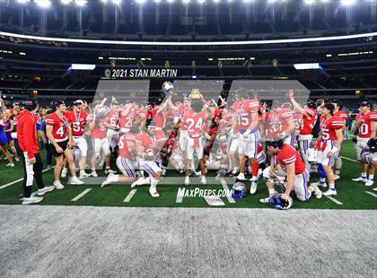 Thumbnail 1 in Westlake vs. Guyer (UIL 6A D2 Final) photogallery.