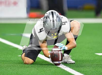 Thumbnail 2 in Westlake vs. Guyer (UIL 6A D2 Final) photogallery.