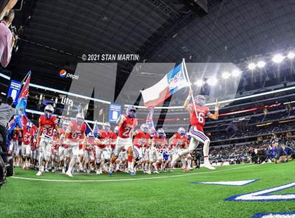 Thumbnail 3 in Westlake vs. Guyer (UIL 6A D2 Final) photogallery.