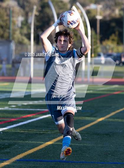Thumbnail 3 in Granada @ Hillsdale (CIF NorCal D3 Boys Soccer Semifinal) photogallery.