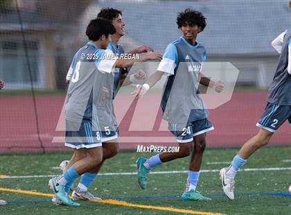 Thumbnail 3 in Granada @ Hillsdale (CIF NorCal D3 Boys Soccer Semifinal) photogallery.