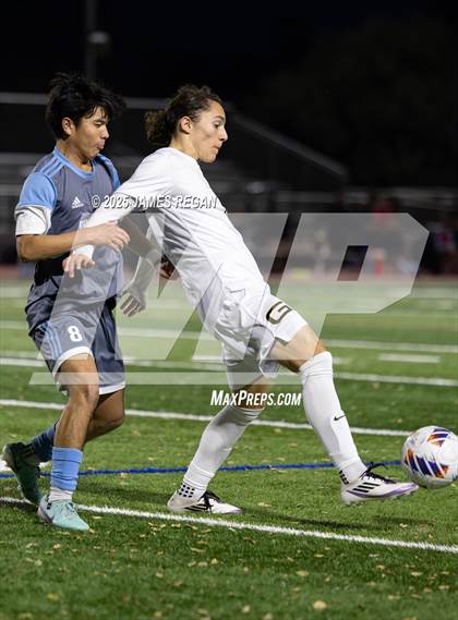 Thumbnail 2 in Granada @ Hillsdale (CIF NorCal D3 Boys Soccer Semifinal) photogallery.