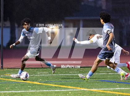 Thumbnail 3 in Granada @ Hillsdale (CIF NorCal D3 Boys Soccer Semifinal) photogallery.