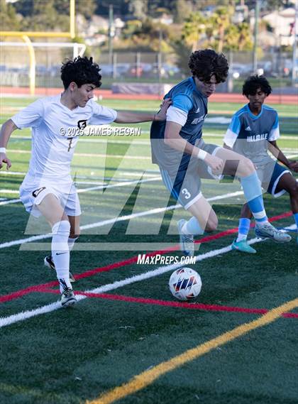 Thumbnail 2 in Granada @ Hillsdale (CIF NorCal D3 Boys Soccer Semifinal) photogallery.