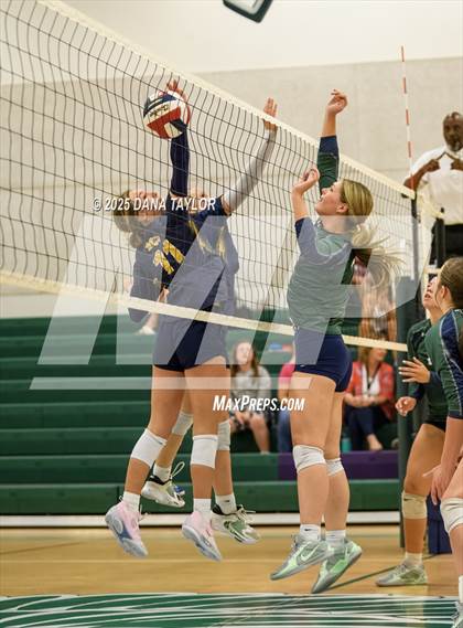 Thumbnail 3 in Weatherford Christian @ Trinity Christian photogallery.